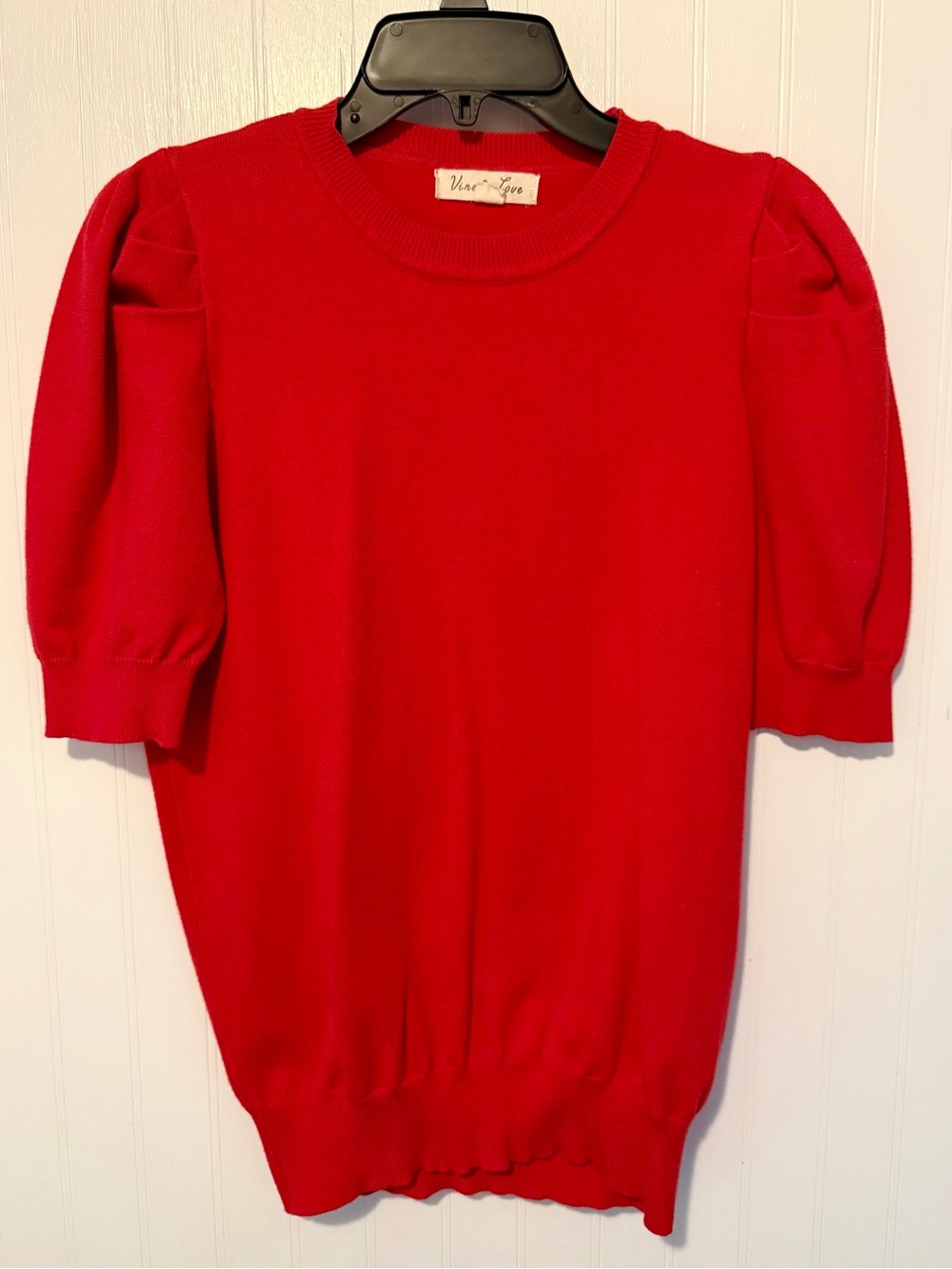 Vine & Love Bright Red Puff Sleeve Crew Sweater. Sz L. Worn once.